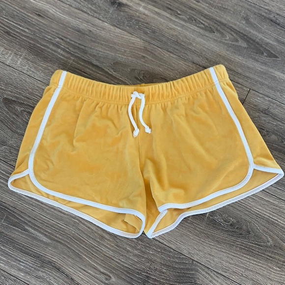 SO Pants - Mustard Color Shorts